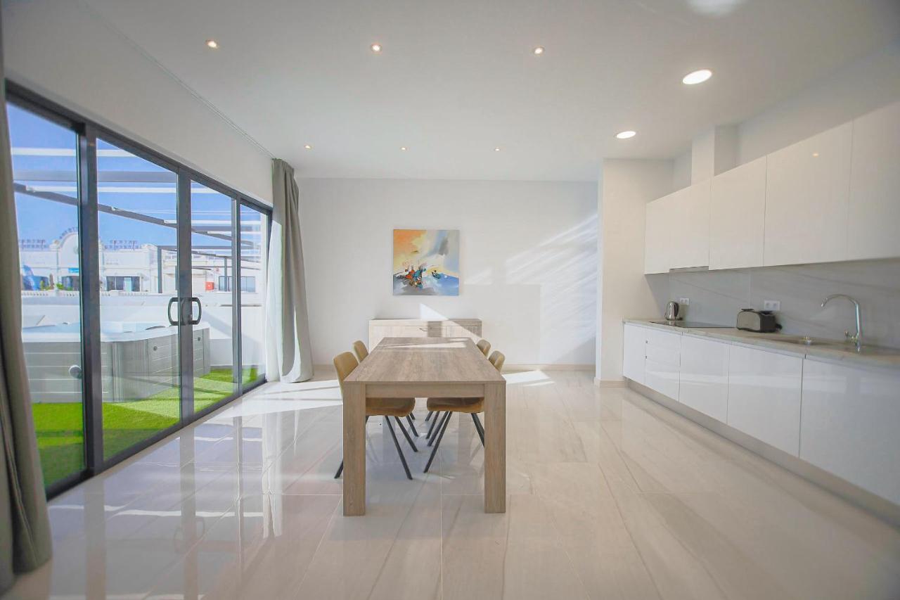 Atlantico Plaza Suite 6A - 2 Beds - 2 Baths Puerto del Carmen  Bagian luar foto